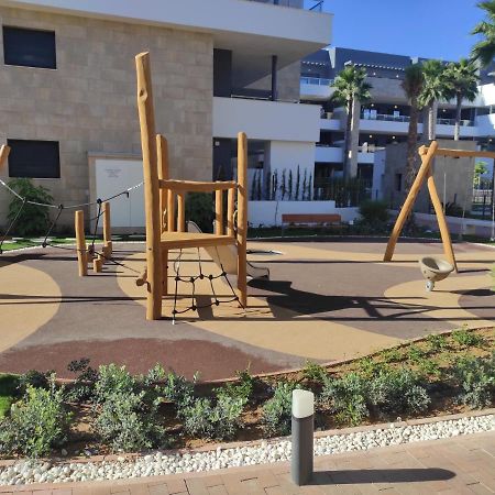 Lovely First Floor Apartment, Heating Pool ! Alicante Eksteriør billede